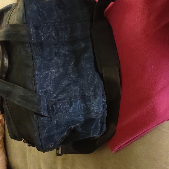 Smateria Weekender Navy Blue over night bag NWOT - Picture 4 of 14